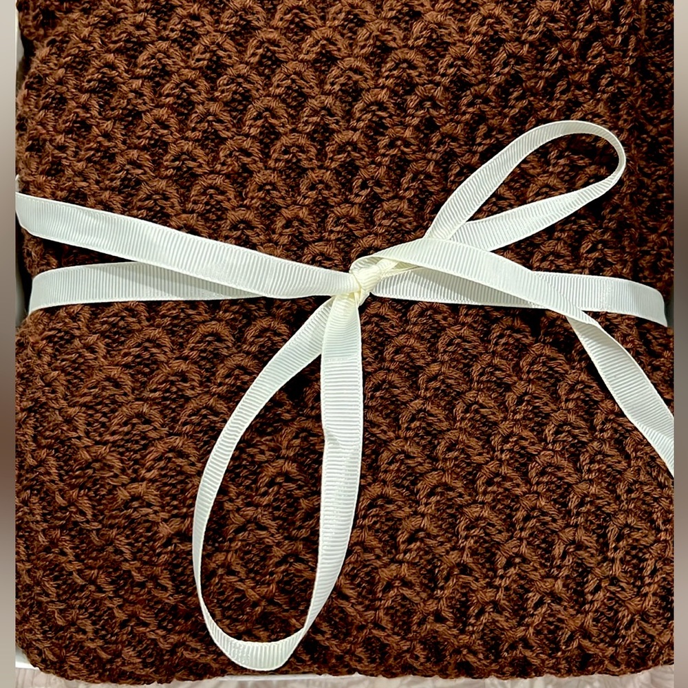Hand knitted merino wool baby blanket